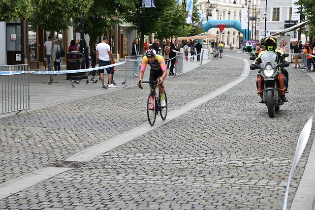 主力减轻压 主力减轻压